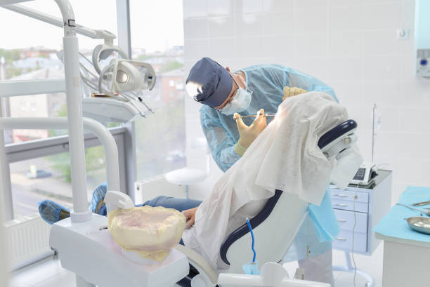 Best Emergency Broken Tooth Repair in Ricardo, TX